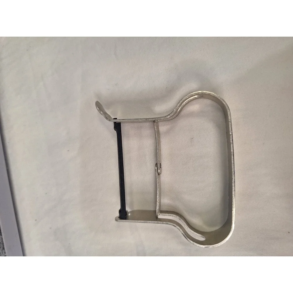 Vintage WR Feemster ME Heuck Co Vegetable Peeler Silver Metal Pat 2106796 USA